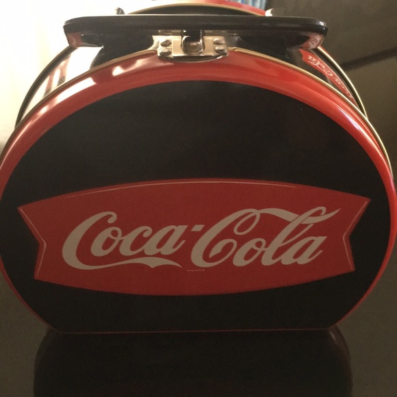 CocaCola Accessories - Excellent Condition Coca-Cola lunchbox.